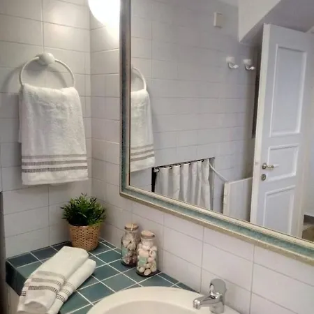 Chez Semiramis Sunrise Serifos 11 Persons *