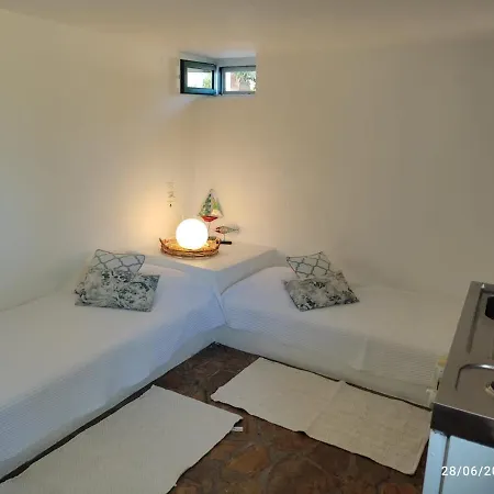 Chez Semiramis Sunrise Serifos 11 Persons Rámos