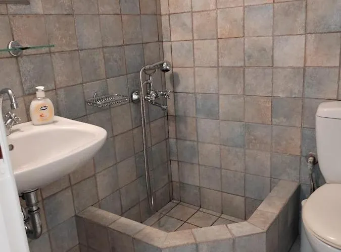 Chez Semiramis Sunrise Serifos 11 Persons